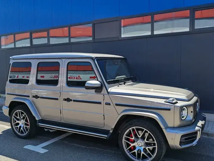 Mercedes-Benz G W483
