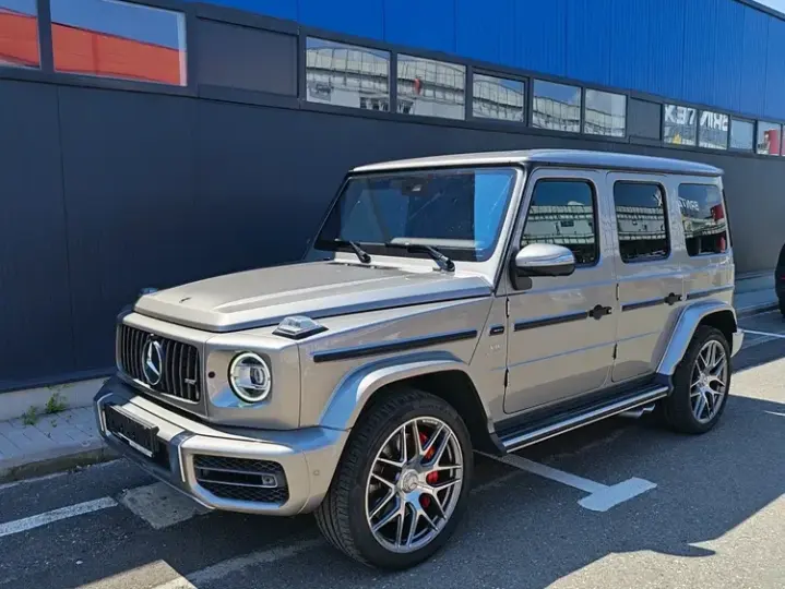 Mercedes-Benz G W483
