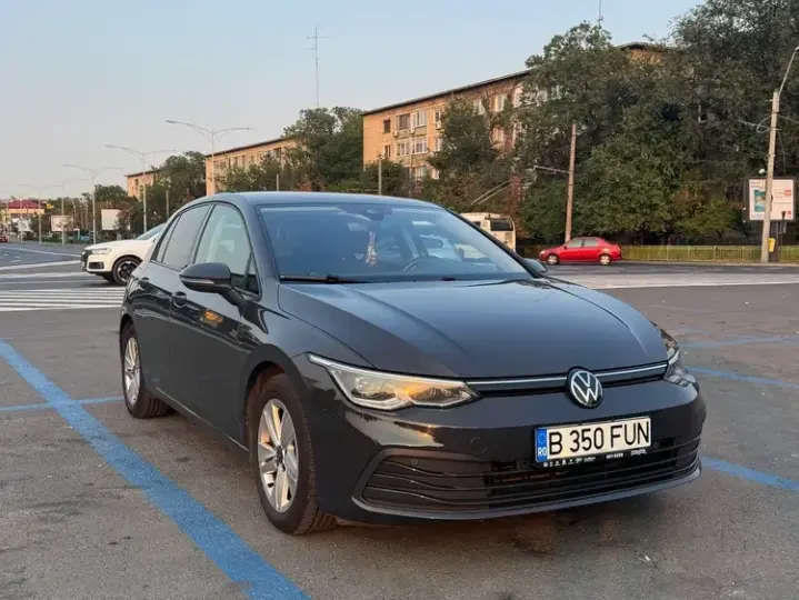 Volkswagen Golf VIII 1.5 eTSI OPF DSG Style