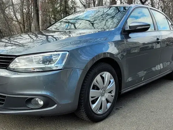 Volkswagen Jetta A6 1.6 TDI CR DPF Trendline