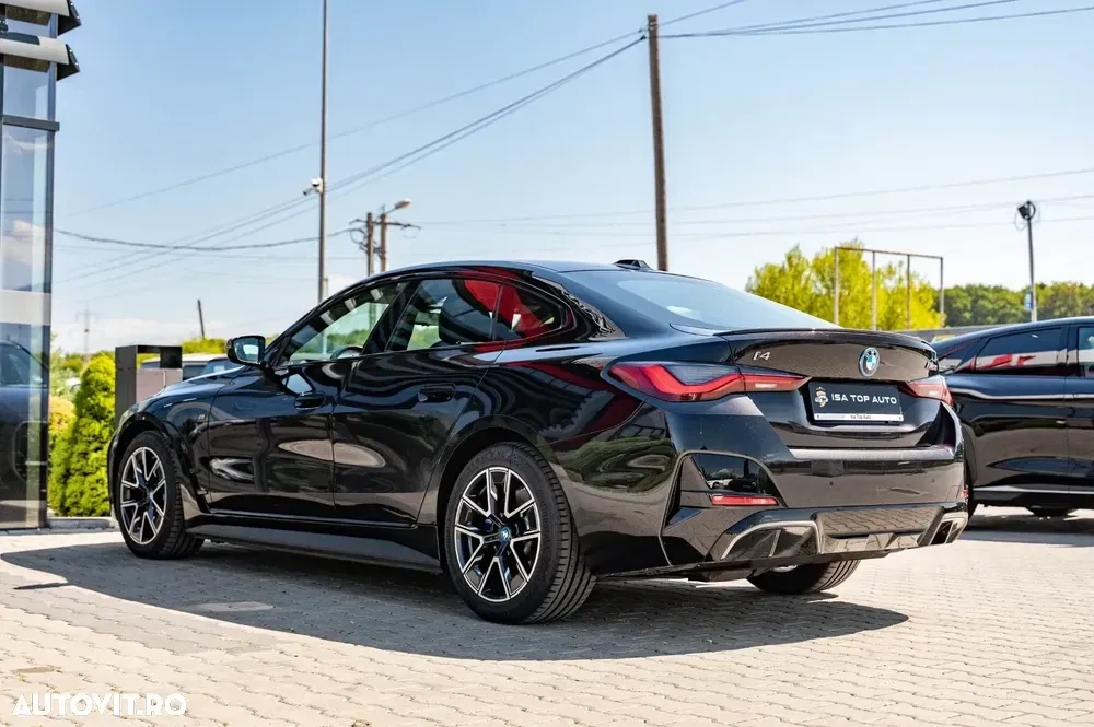 BMW i4 M50 Gran Coupe xDrive — imagine 4