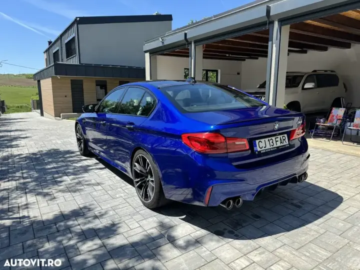 BMW M5 F90