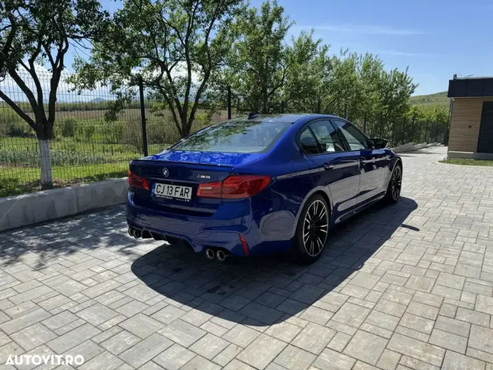 BMW M5 F90
