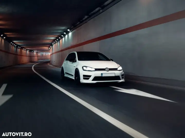 Volkswagen Golf VII