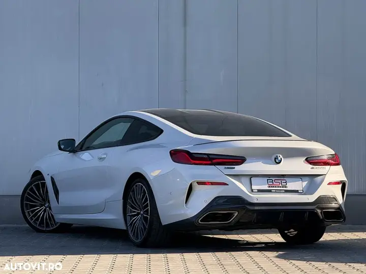BMW M8 M850i xDrive