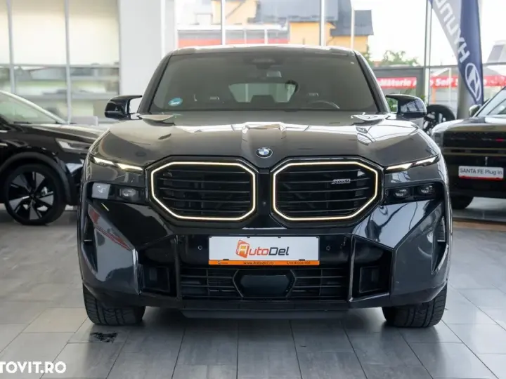 BMW XM
