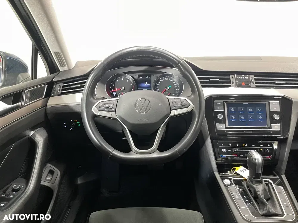 Volkswagen Passat B8 2.0 TSI ACT OPF DSG Highline — imagine 6