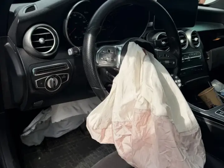 Mercedes-Benz C W205
