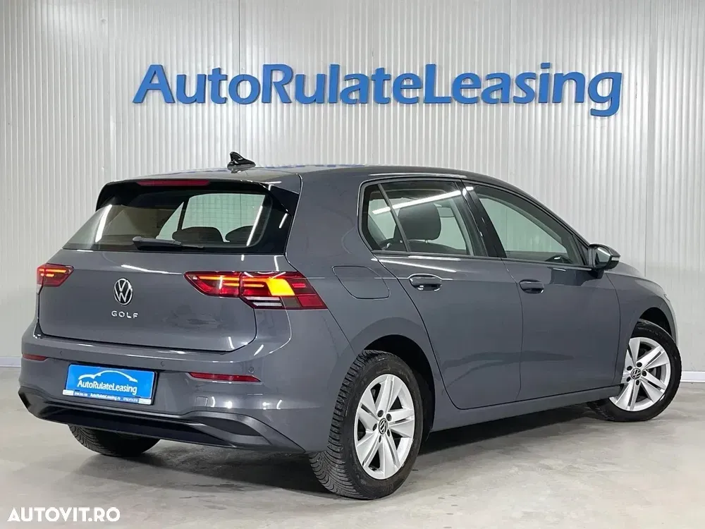 Volkswagen Golf VIII — imagine 3