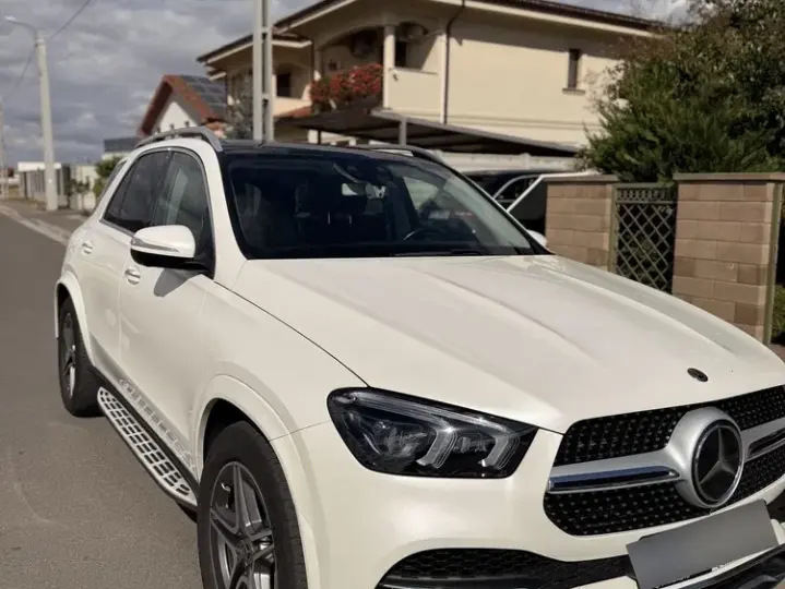 Mercedes-Benz GLE 400 d 4MATIC