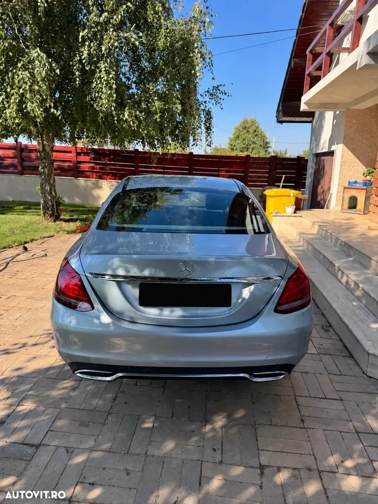 Mercedes-Benz C W205 220 d 4MATIC Aut. — imagine 3