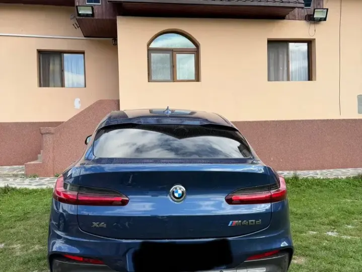 BMW X4 M