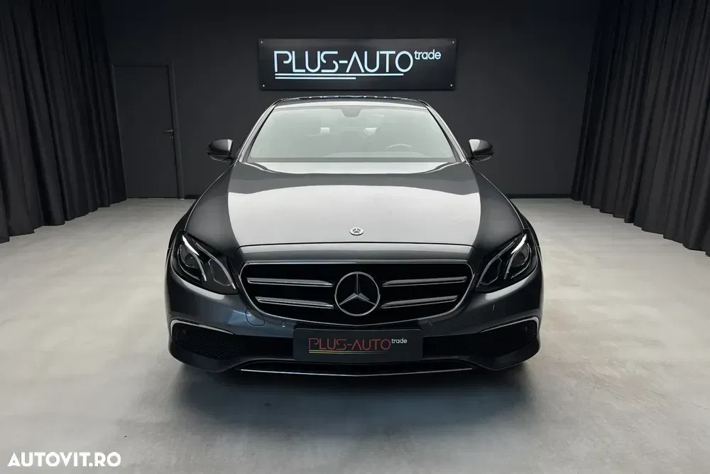 Mercedes-Benz E W213 200 4MATIC Aut. — imagine 2
