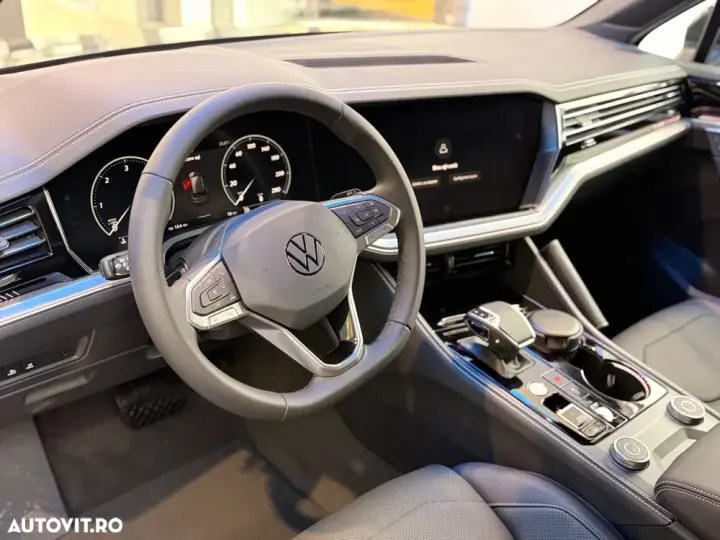 Volkswagen Touareg III V6 TDI 4MOTION Elegance