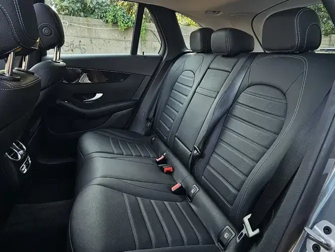 Mercedes-Benz GLC 300 de 4Matic 9G-TRONIC Exclusive