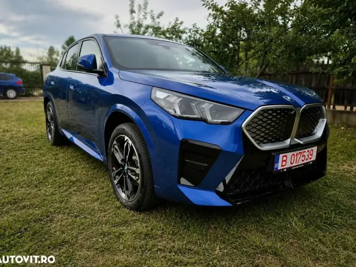 BMW iX2