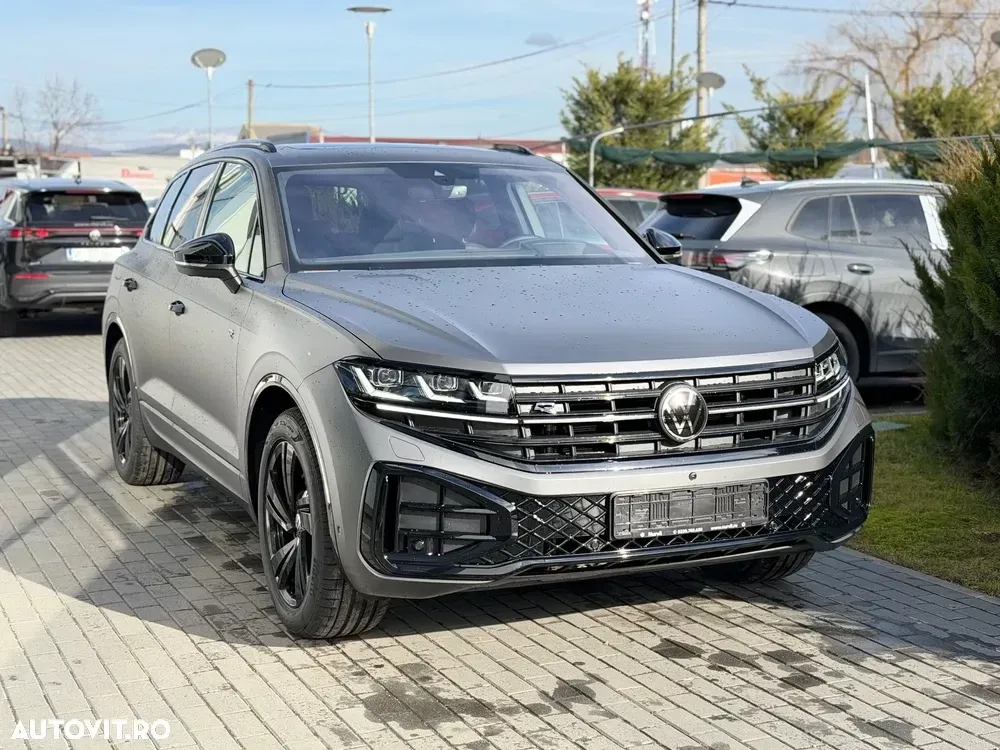Volkswagen Touareg III V6 TDI R-Style — imagine 4