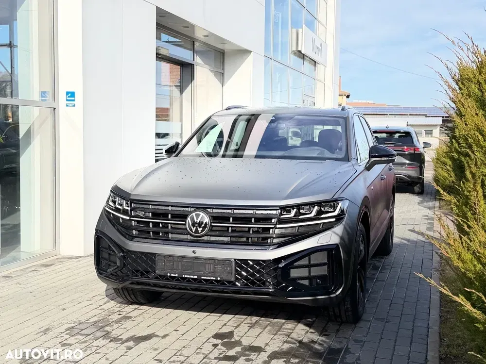 Volkswagen Touareg III V6 TDI R-Style — imagine 2