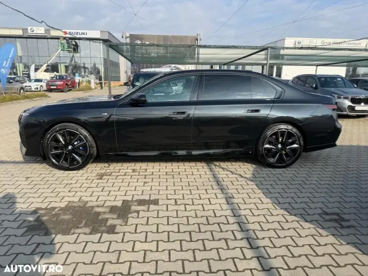 BMW i7 eDrive50