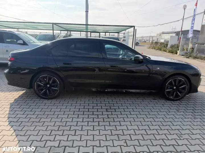 BMW i7 eDrive50
