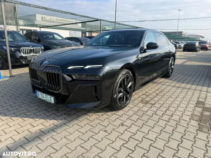 BMW i7 eDrive50