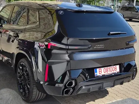 BMW XM