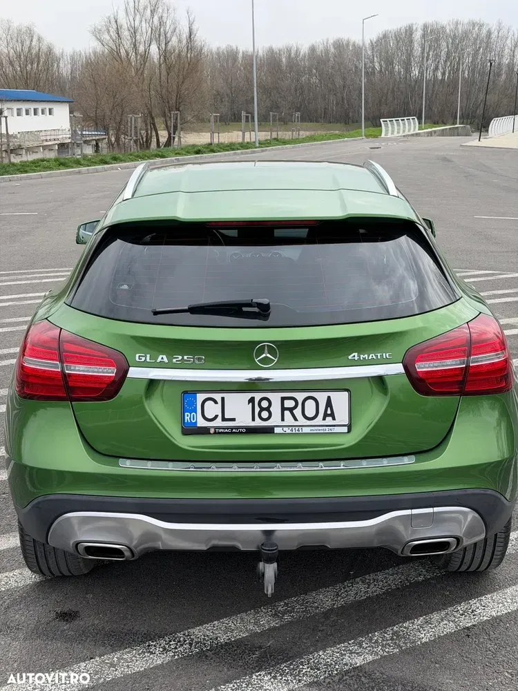 Mercedes-Benz GLA X156 250 4MATIC Aut. — imagine 3