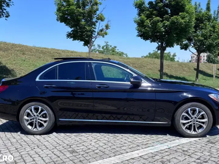 Mercedes-Benz C W205 300 9G-TRONIC Edition
