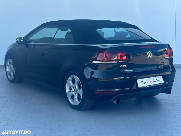 Volkswagen Golf VI
