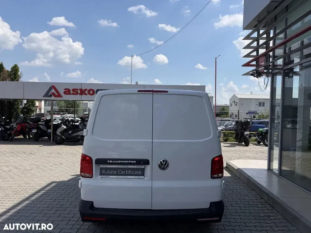 Volkswagen Transporter — imagine 5