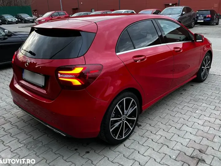 Mercedes-Benz A 180