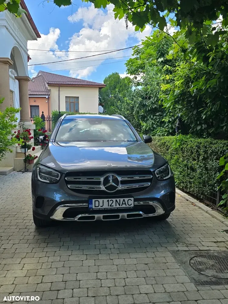 Mercedes-Benz GLC 200 4MATIC MHEV — imagine 3
