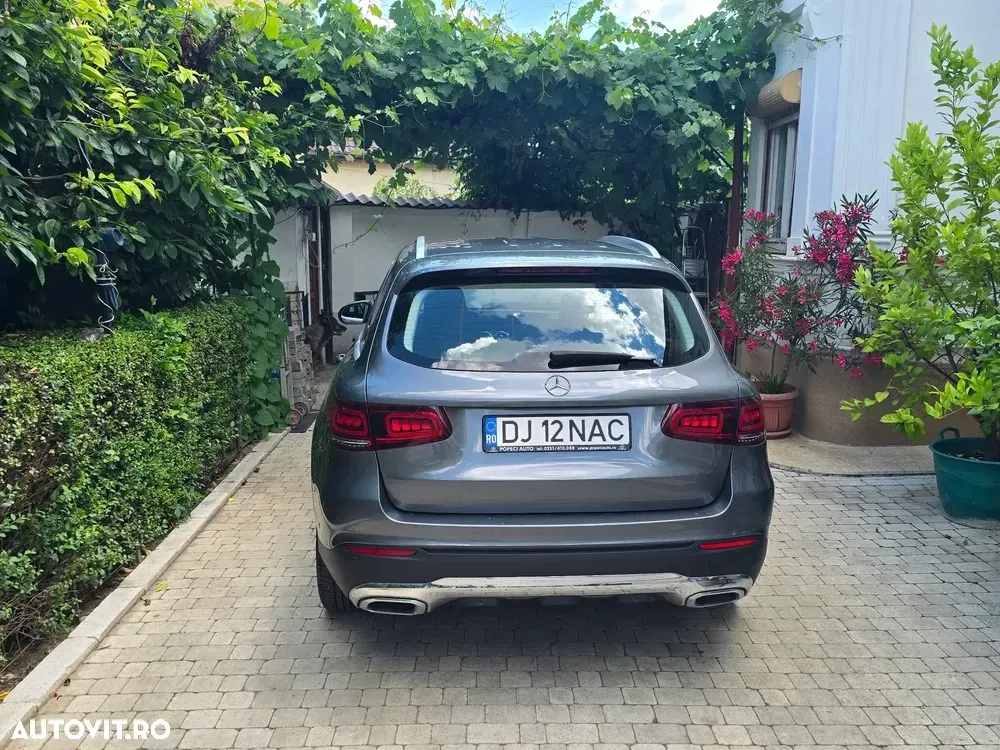 Mercedes-Benz GLC 200 4MATIC MHEV — imagine 2