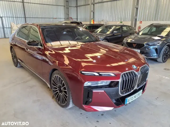 BMW M7 M760e xDrive AT PHEV