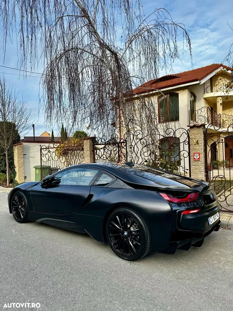 BMW i8 Pure Impulse — imagine 4
