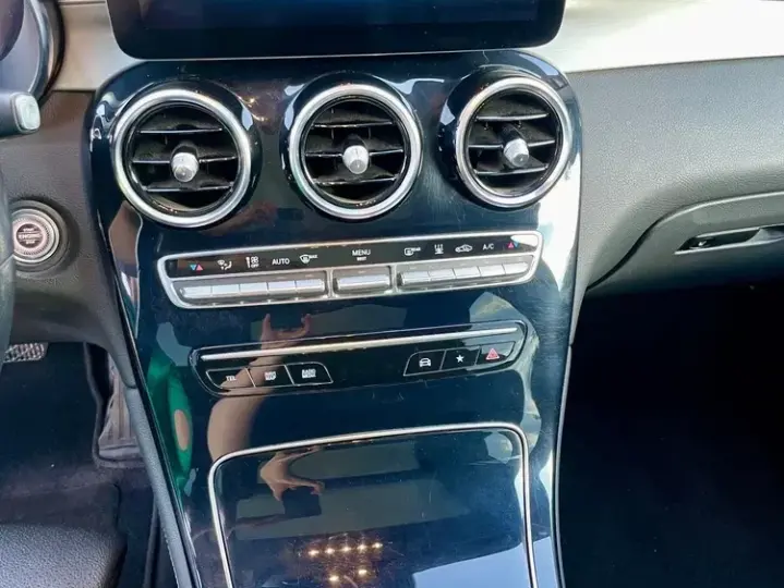Mercedes-Benz GLC X253