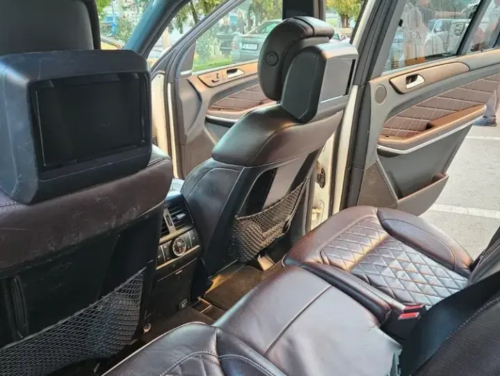 Mercedes-Benz GL X166