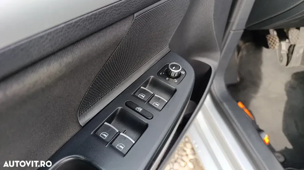 Volkswagen Golf VI — imagine 5