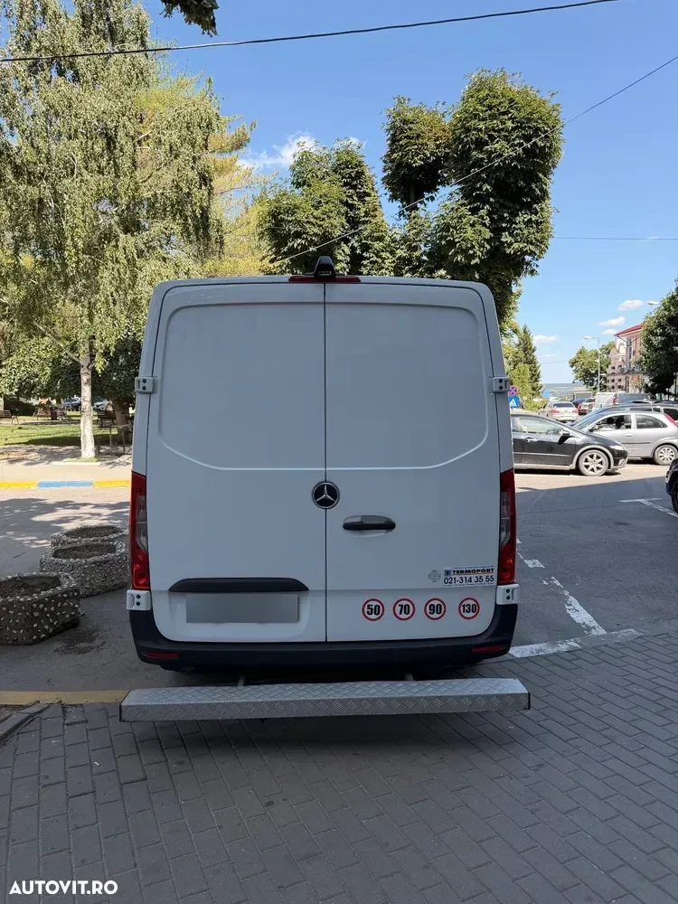 Mercedes-Benz Sprinter — imagine 2