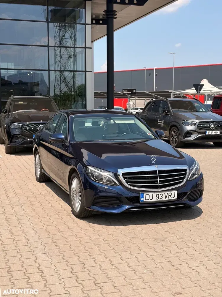 Mercedes-Benz C — imagine 2