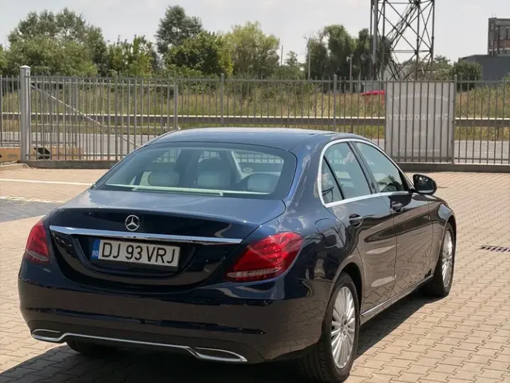 Mercedes-Benz C