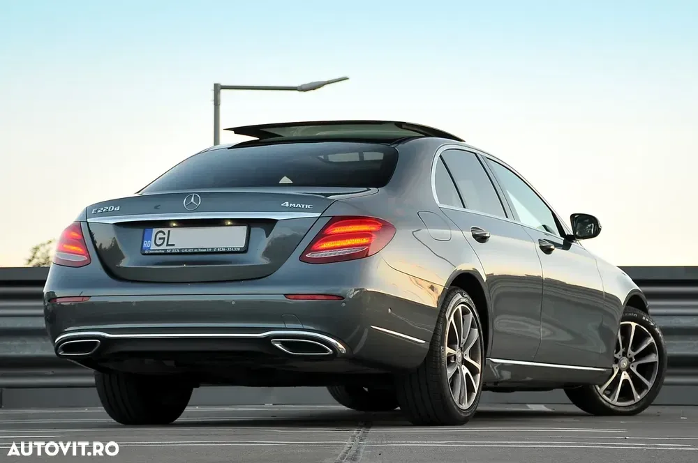 Mercedes-Benz E W213 220 d 4MATIC Aut. — imagine 2