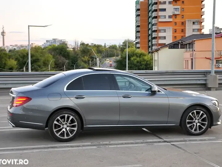 Mercedes-Benz E W213 220 d 4MATIC Aut.