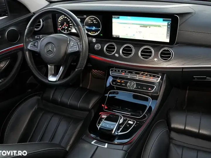 Mercedes-Benz E W213 220 d 4MATIC Aut.