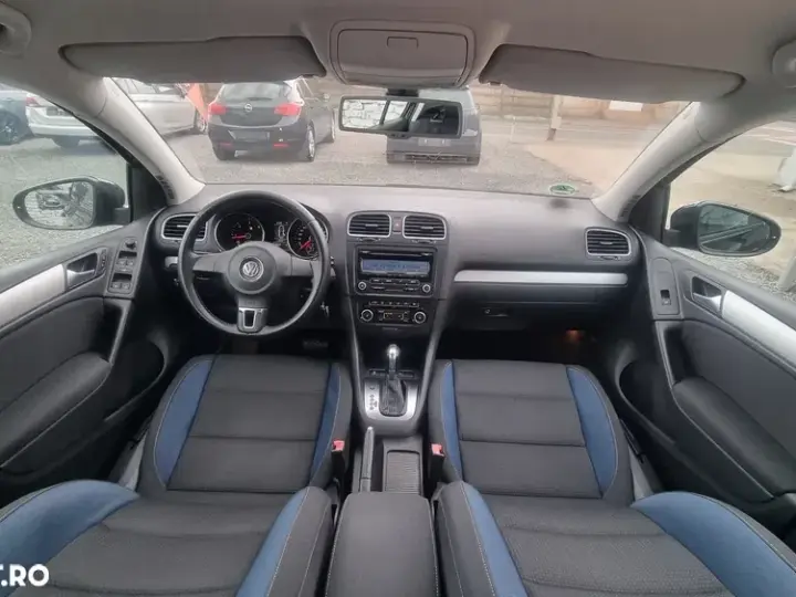 Volkswagen Golf VI 1.6 TDI DPF BlueMotion Technology DSG move