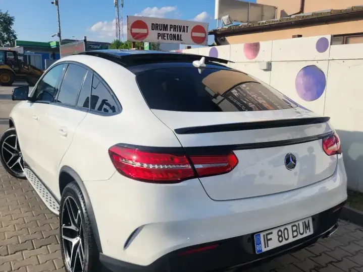 Mercedes-Benz GLE 350 d 4MATIC