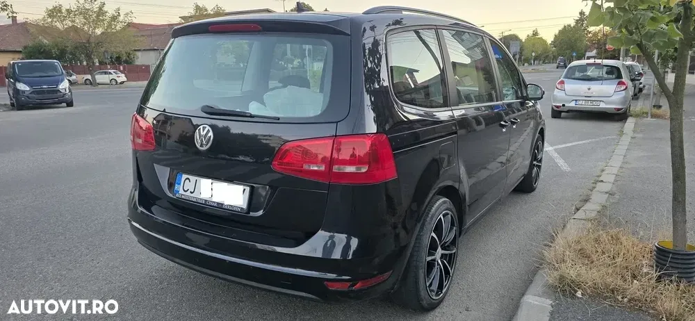 Volkswagen Sharan II 2.0 TDI DSG BlueMotion Technology Trendline — imagine 5