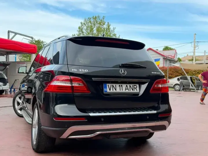 Mercedes-Benz ML W166