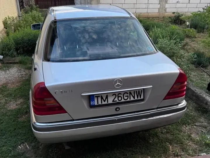 Mercedes-Benz C W202