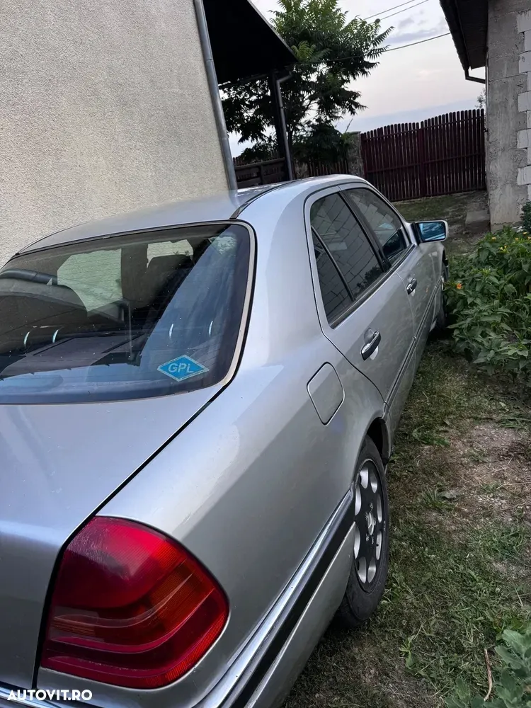 Mercedes-Benz C W202 — imagine 5